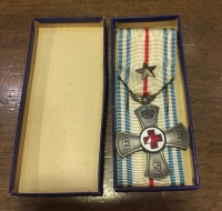 Ασημένιο Μετάλλιο Ερυθρού Σταυρού Στο Κουτί του 