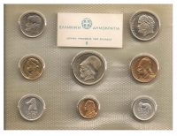 Set 1978 in bank blister