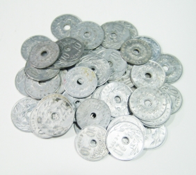 Λότο 50 αλουμινένιων νομισμάτων