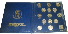 Συλλογή με 15 ασημένια μετάλλια αντίγραφα μεταλλίων Ολυμπιακών Αγώνων 1908-1976