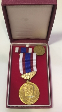  SLOVAKIA Fire Medal Boxed