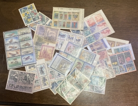 ΑΓΙΟΣ ΜΑΡΙΝΟΣ Περίπου 20 σετ Ασφράγιστα γραμματόσημα