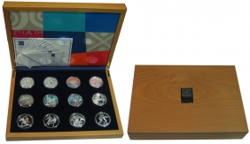 Collection of 12 silver 10euros 2004 