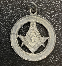 Small Masonic Medal ?