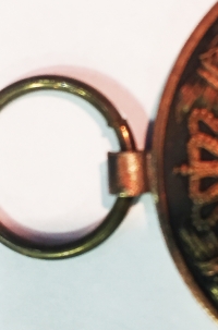 Μετάλλιο πολέμου 1940-41 σπάνιος τύπος Κελαϊδή με σωληνωτή ανάρτηση