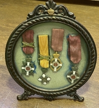4 Miniature medals