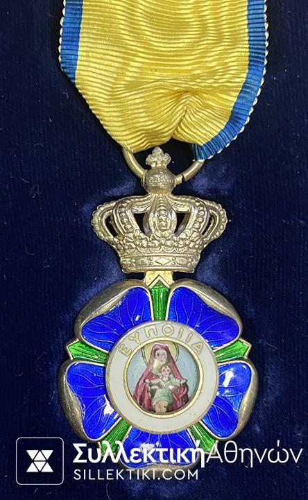 Αργηρός Ιππότης Ευποιίας Κατασκευή Κελαιδής Στο κουτί του