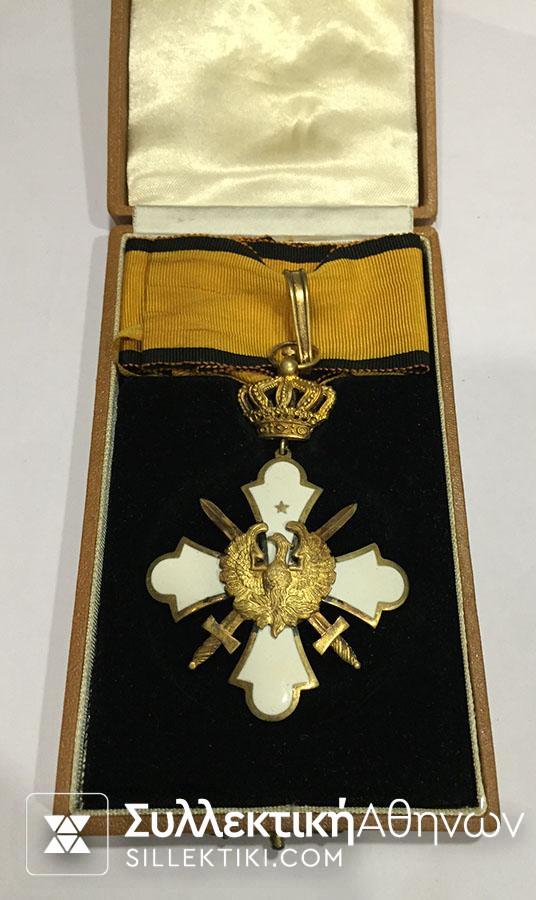 Commander Order Of The Phoenix with swords boxed