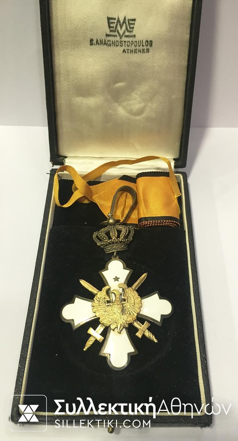 Commander Order Of The Phoenix with swords