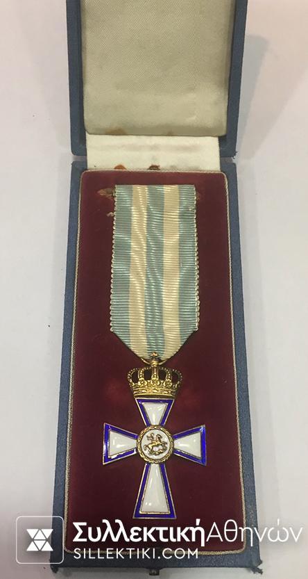Gold Cross of Valour Boxed