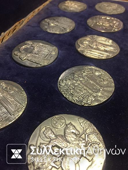 Κασετίνα με 9 Ασημένια Μετάλλια "ΒΥΖΑΝΤΙΟΝ" της Συλλεκτικής