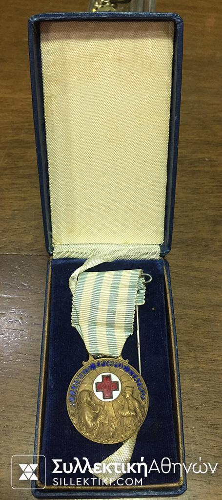 RED CROSS MEDAL BOXED