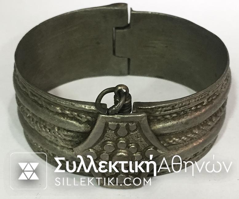 Old silvered Bracelet