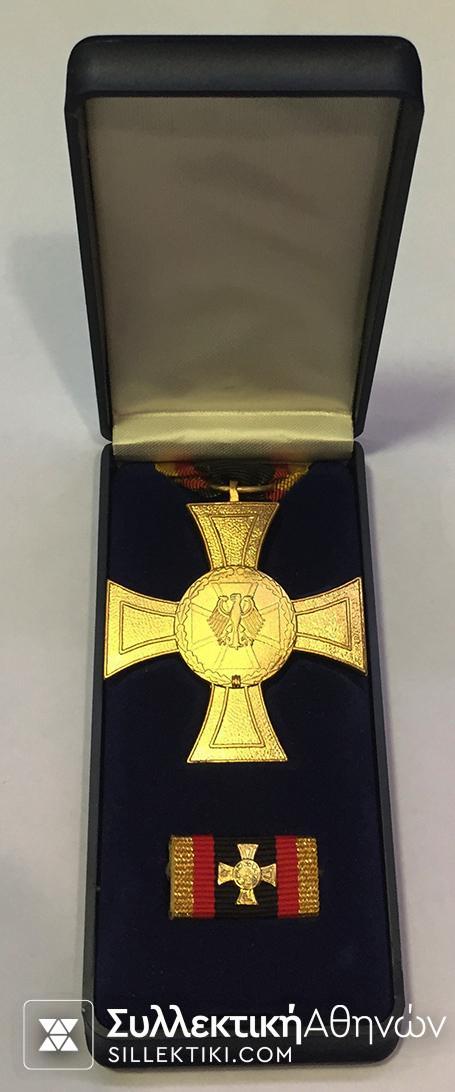 GERMANY Gold Cross Of VValuer