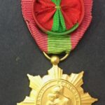 FRANCE Medal For Mother