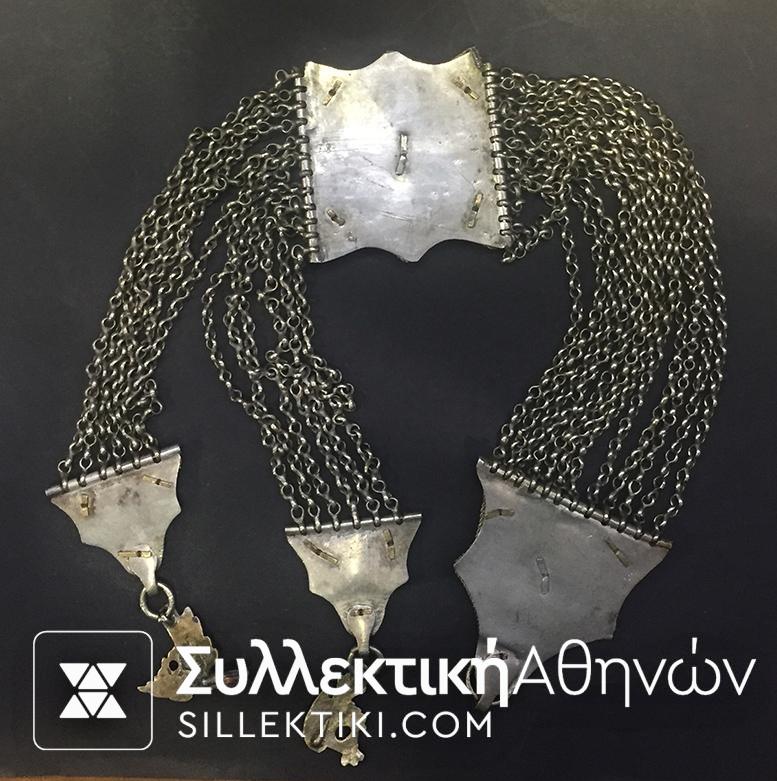 Κιουστέκι Ασημένιο