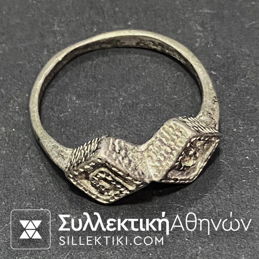 Lot με Ασημένια Κοσμήματα (10 Τεμάχια)  σε Προσφορά