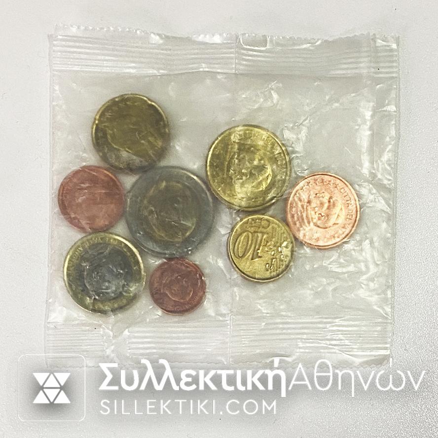 VATICAN EURO BAG STARTER KIT 2002 UNC WITH SMALL TEAR